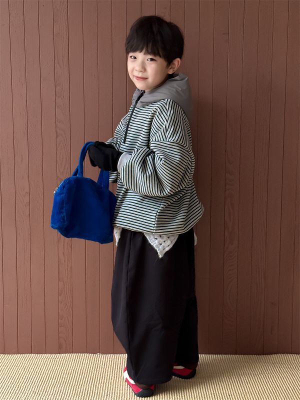 05112109｜HAHA家秋冬〃91136條紋拚棉加絨帽T｜100-160 男童連帽上衣
男童條紋上衣
加厚連帽衫
男童秋冬長袖
寬鬆版男童衣
100-160童裝男
拼接棉服帽T
男童保暖上衣
韓版男童上衣
秋冬新款童裝