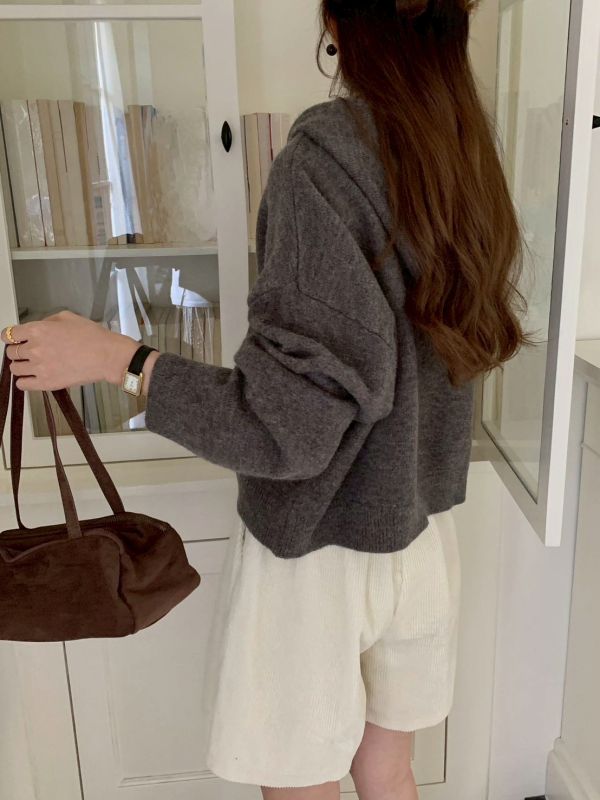 05120708｜秋冬〃506連帽半拉鍊針織上衣｜F 針織帽T, 半開拉鍊上衣, 連帽針織, 韓系上衣, 短版上衣, 顯瘦穿搭, 休閒針織, 女生上衣, 百搭上衣