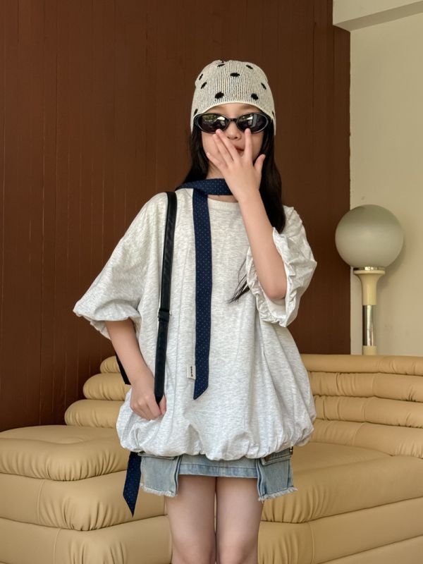 05080404┃小米秋〃淺灰色燈籠中袖上衣┃110-160┃250810結單 