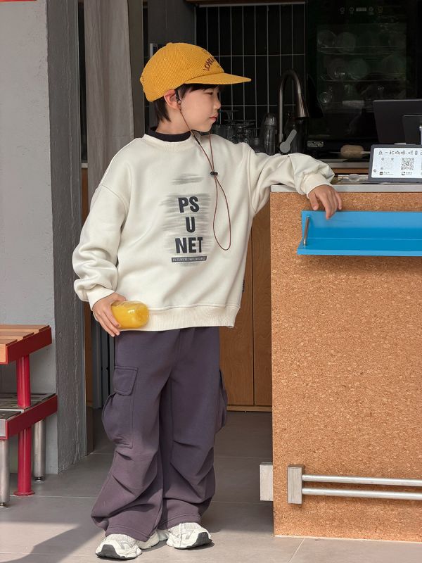 05112108｜小艾男秋冬〃K118三色加絨字母T｜90-170 兒童加絨衛衣

兒童厚刷毛大學T

字母衛衣

男童上衣

女童上衣

兒童保暖上衣

秋冬大學T

寬鬆版衛衣

厚款上衣 90-170

兒童裝 秋冬

韓版童裝