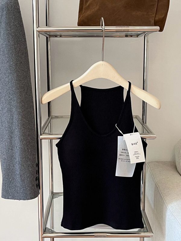 05110406┃秋冬〃8927V領慕雪背心 - 女裝針織背心
- 高彈性背心
- 春夏內搭上衣
- 秋冬層次穿搭
- 均碼女裝
- 摩卡色背心
- 暖黃針織衫
- 韓系簡約風
- 東大門女裝
- 百搭無袖上衣