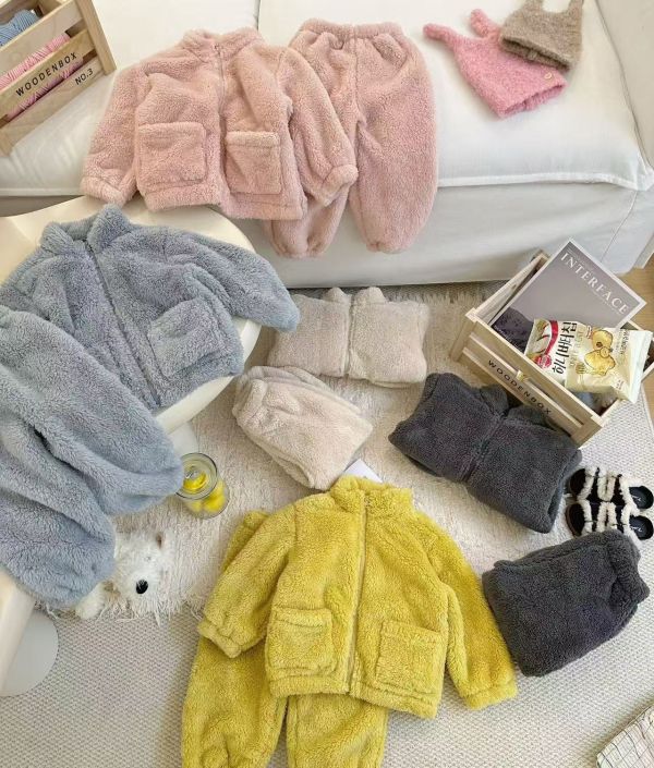05110107┃SSR〃親子毛絨居家服套裝┃90-160/M-L 親子家居服, 雙面絨套裝, 厚磅保暖套裝, 居家服推薦, 親膚不掉毛, 秋冬家居服, 親子裝, 棉絨套裝, 童裝家居服, 大人居家服