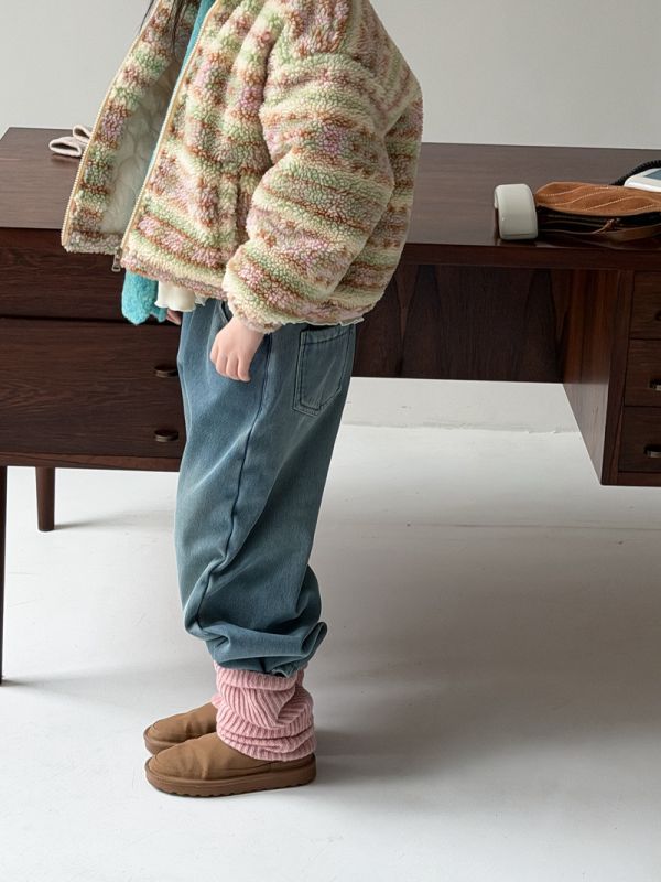 05113012｜CTONG秋冬〃加絨直筒牛仔褲｜120-160 女童牛仔褲
闊腿褲童裝
寬鬆直筒褲
鬆緊腰童褲
顯瘦童褲
時尚童裝
120-160童裝
兒童長褲
校園穿搭