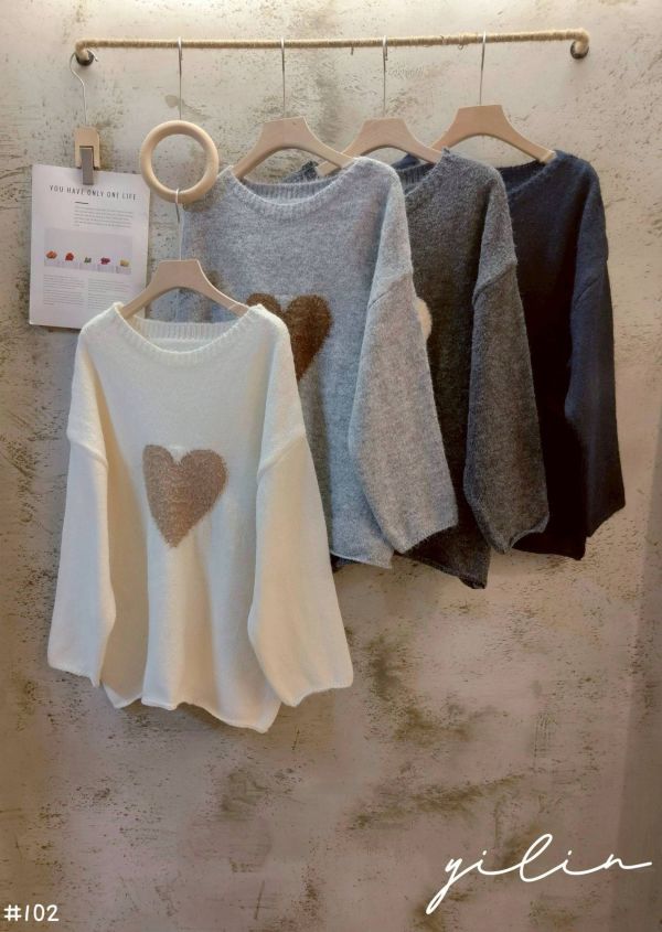 05110609┃秋冬〃102毛絨愛心針織毛衣 愛心毛衣、針織上衣、寬鬆毛衣、慵懶風毛線衫、韓版針織衫、甜美上衣、秋冬新款、氣質毛衣、柔軟毛衣