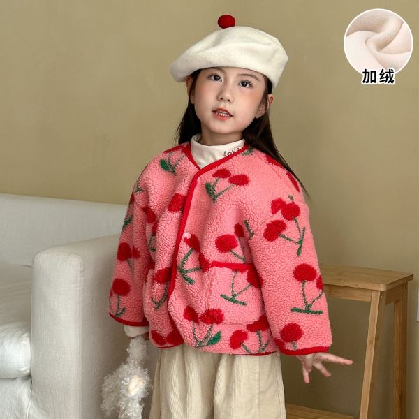 05111304┃兄妹家秋冬〃250670滿印羊羔絨外套┃80-150 羊羔絨外套, 兒童外套, 加厚外套, 童裝冬外套, 熊貓外套, 櫻桃外套, 水蜜桃外套, 草莓外套, 保暖童外套, 80-150, 童裝刷毛外套, 冬季外套, 韓版童裝外套, 卡通童外套, 男女童外套, 親子穿搭