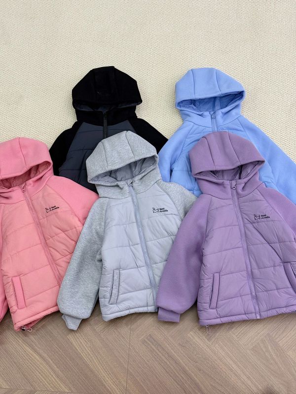 05111804｜WAC家冬〃F802五色拼接夾棉外套｜120-160 兒童鋪棉外套

童裝連帽外套

冬季保暖外套

男女童棉服

拼接外套

防風保暖外套

兒童加厚外套

120-160 外套

孩童冬裝

加絨外套

學生外套

輕量鋪棉外套

冬天外出外套

兒童運動外套

兒童連帽風衣

抗寒鋪棉夾克