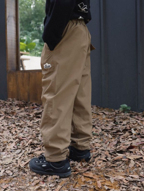 05121106｜秋冬〃3190三色簡約加絨小標工裝褲｜110-170 兒童工裝褲
兒童加絨褲
兒童冬褲
兒童戶外褲
山系童裝
保暖長褲
加厚長褲
機能風童裝
男童 女童 長褲
110-170cm
冬季童裝