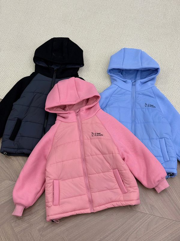 05111804｜WAC家冬〃F802五色拼接夾棉外套｜120-160 兒童鋪棉外套

童裝連帽外套

冬季保暖外套

男女童棉服

拼接外套

防風保暖外套

兒童加厚外套

120-160 外套

孩童冬裝

加絨外套

學生外套

輕量鋪棉外套

冬天外出外套

兒童運動外套

兒童連帽風衣

抗寒鋪棉夾克