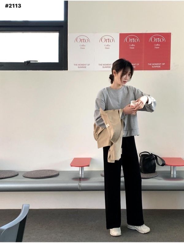 05121305｜秋冬〃2113兩色加絨開衩闊腿褲｜F 韓系寬褲
側開衩褲
高腰顯瘦褲
直筒休閒褲
垂墜感長褲
日常百搭褲
運動風寬褲
顯瘦長褲
休閒棉褲
韓版長褲