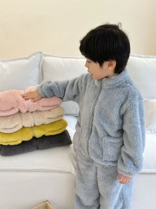05110107┃SSR〃親子毛絨居家服套裝┃90-160/M-L 親子家居服, 雙面絨套裝, 厚磅保暖套裝, 居家服推薦, 親膚不掉毛, 秋冬家居服, 親子裝, 棉絨套裝, 童裝家居服, 大人居家服