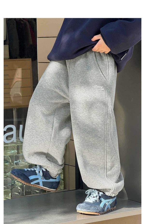 05111803｜ZYF家冬〃9257兩色加絨束腳運動褲｜110-170 兒童加厚束腳褲
420g 重磅棉褲
兒童冬季長褲
內刷毛保暖褲
男女童棉褲
兒童保暖束腳褲
童裝保暖下著
加絨束腳褲兒童
兒童休閒寬褲
110-170 長褲