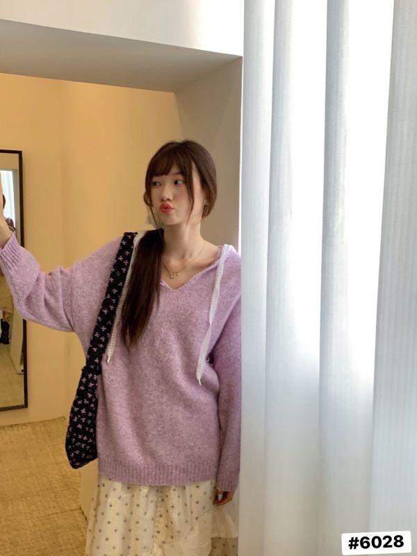 05112207｜秋冬〃6028三色蕾絲抽繩針織連帽衫｜F 連帽針織, V領毛衣, 抽繩上衣, 寬鬆針織, 韓系毛衣, 秋冬上衣, 紫色針織, 奶白毛衣, 灰色毛衣, 卡其毛衣, 休閒針織