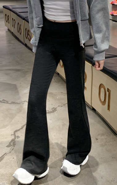 05112711｜秋冬〃加絨微喇叭褲｜S-XL 加絨喇叭褲
高腰顯瘦褲
冬季加厚褲
彈力瑜伽褲
保暖長褲
女神顯瘦褲