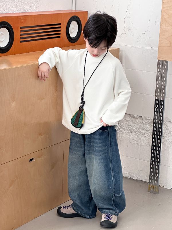 05110310┃MIC秋冬〃3197四色雙面澳絨半高領上衣┃100-160 - 兒童打底衫
- 雙面澳絨上衣
- 抗靜電童裝
- 親膚不扎長袖
- 秋冬童裝推薦
- 兒童高機能衣物
- 100–170 尺寸童裝
- 男童女童打底衫
- 柔軟貼身上衣