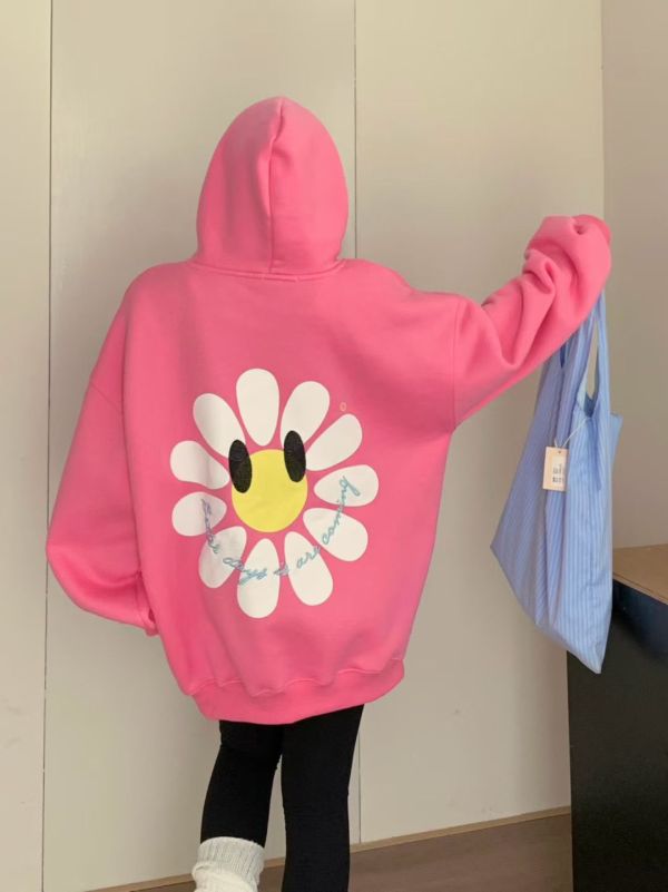 05113007｜秋冬〃3176前後印花刺繡大花連帽T｜F 小花衛衣
刷毛帽T
連帽衛衣
可愛上衣
療癒系穿搭
秋冬女裝
寬鬆顯瘦
百搭帽T
內刷毛
長袖上衣