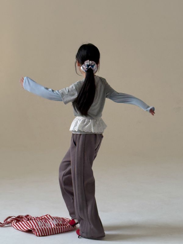 05110503┃TC秋冬〃兩色側邊條運動褲┃110-160 壓線褲、喇叭褲、韓版童裝、女童長褲、男童褲、運動褲、寬鬆褲、童裝休閒褲、親子褲、秋冬新款