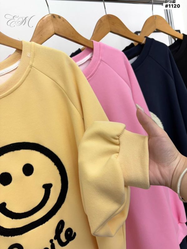 05112205｜秋冬〃1120笑臉毛巾繡長版大學T｜F 微笑上衣, 毛巾刺繡上衣, 長版上衣, 衛衣洋裝, 寬鬆上衣, 可愛女裝, 五色上衣, 秋冬上衣, 笑臉上衣, 休閒上衣, 棉質長版