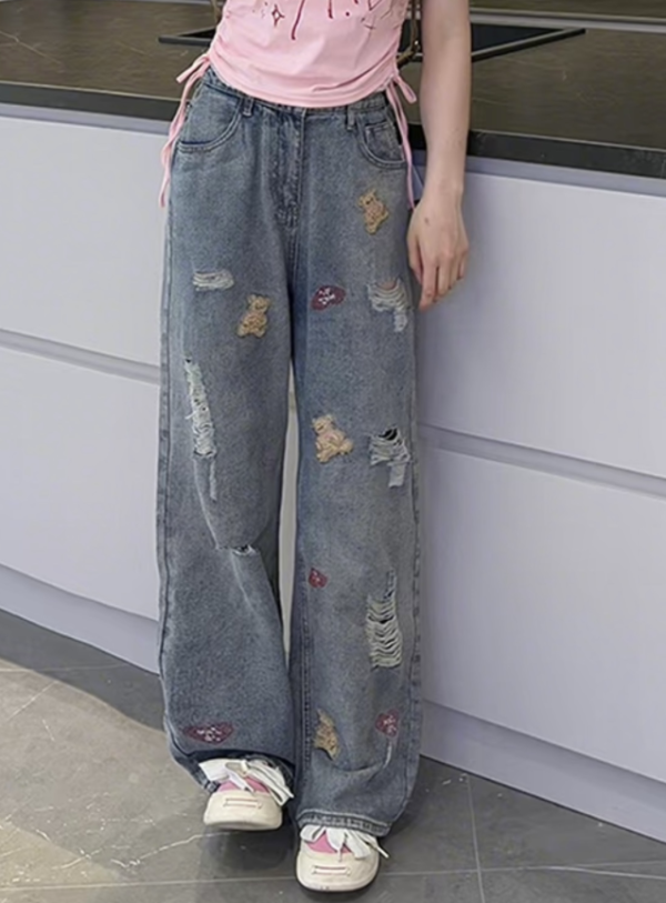 05080806┃秋〃水洗破洞小熊刺繡闊腿牛仔褲┃S-4XL┃250810結單 
