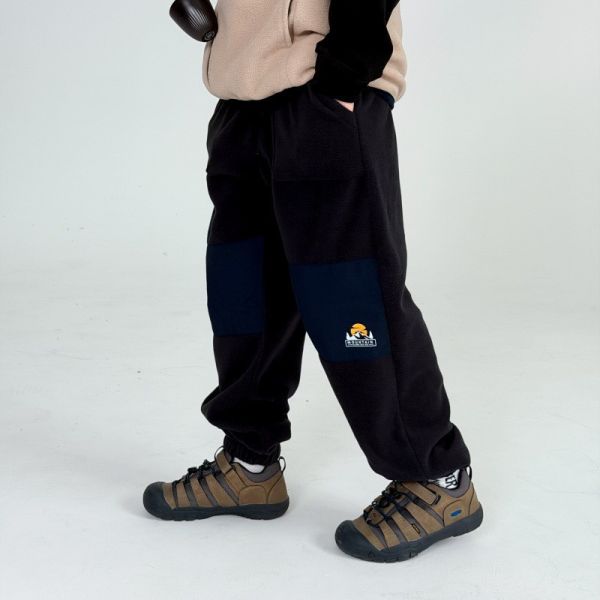 05121202｜CTX家秋冬〃2585兩色拼色搖粒絨運動褲｜110-165 中大童毛毛褲
童裝刷毛長褲
兒童保暖褲
加厚童裝長褲
秋冬童裝褲子
戶外風童褲
拼接刷毛褲
男童女童長褲
110-165 童裝
兒童休閒褲