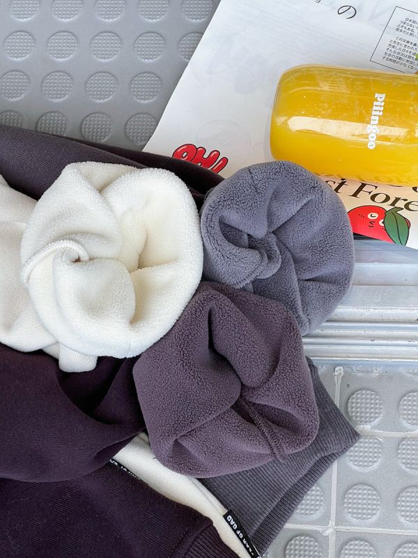 05112108｜小艾男秋冬〃K118三色加絨字母T｜90-170 兒童加絨衛衣

兒童厚刷毛大學T

字母衛衣

男童上衣

女童上衣

兒童保暖上衣

秋冬大學T

寬鬆版衛衣

厚款上衣 90-170

兒童裝 秋冬

韓版童裝