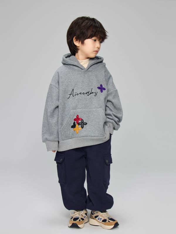 05112307｜TFYU秋冬〃兩色加絨字母帽T｜110-170 兒童連帽衛衣

兒童加絨帽T

刺繡帽T

厚款衛衣

秋冬保暖上衣

兒童刷毛帽T

男童帽T

女童帽T

100–170 衛衣

立體刺繡上衣

寬鬆版帽T

兒童冬季衣服

黑色帽T

灰色帽T

韓系童裝

童裝衛衣

冬天保暖衣

加厚帽T

學生穿搭