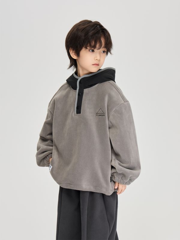 05110313┃TFYU秋冬〃兩色雙面絨山系撞色連帽上衣┃100-170 - 拼色帽T
- 兒童刷毛上衣
- TFYUGROUPS童裝
- 顆粒絨保暖衣
- 秋冬童裝推薦
- 抽繩下擺設計
- 街頭風童裝
- 100–170 尺寸帽T
- 男童女童連帽T
- 機能童裝