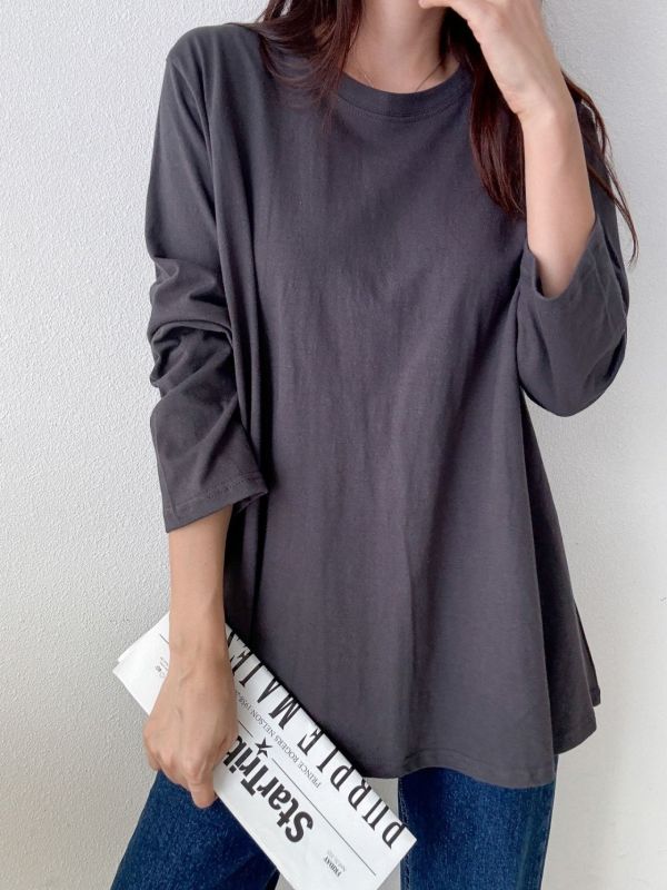 韓┃AMI〃四色純色素T┃F 素色長袖, 棉質打底上衣, 圓領長袖, 修身長袖, 基本款上衣, 秋冬打底, 女生休閒穿搭, 彈性棉質, 居家上衣, 百搭長袖