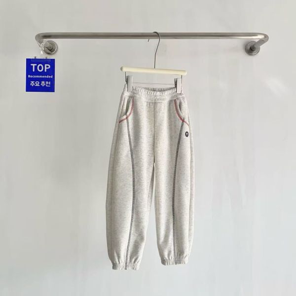 05111701｜秋冬〃1021三色加絨運動褲｜120-160 大童運動褲、加絨運動褲、保暖束口褲、大童長褲、ENQI 運動褲、秋冬長褲、加厚褲子、男女童運動褲、大童棉褲、大童百搭褲、寬鬆運動褲、兒童保暖褲