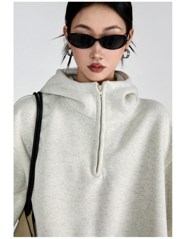 05110801┃秋〃3647兩色復古半拉鍊連帽上衣┃M-L 連帽衛衣、oversize帽T、韓系厚棉上衣、寬鬆帽T、保暖衛衣、半開拉鍊上衣、女裝秋冬、情侶衛衣、黑灰帽T、慵懶風