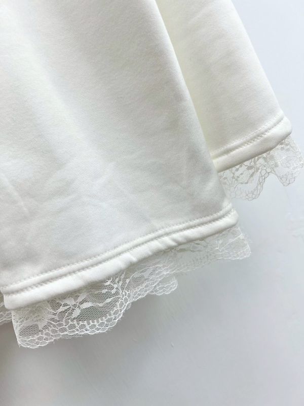 05112802｜秋冬〃5211蕾絲下擺内刷毛暖暖上衣｜F 加絨上衣、蕾絲上衣、保暖長袖、女裝打底、秋冬上衣、百搭上衣、寬鬆長袖