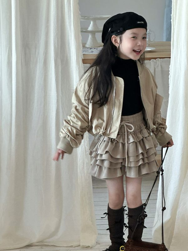 05080505┃小瑜秋〃皺褶短版棒球服外套┃90-150┃250810結單 
