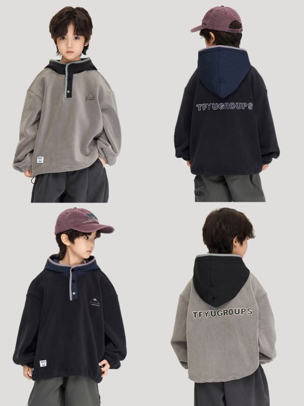 05110313┃TFYU秋冬〃兩色雙面絨山系撞色連帽上衣┃100-170 - 拼色帽T
- 兒童刷毛上衣
- TFYUGROUPS童裝
- 顆粒絨保暖衣
- 秋冬童裝推薦
- 抽繩下擺設計
- 街頭風童裝
- 100–170 尺寸帽T
- 男童女童連帽T
- 機能童裝