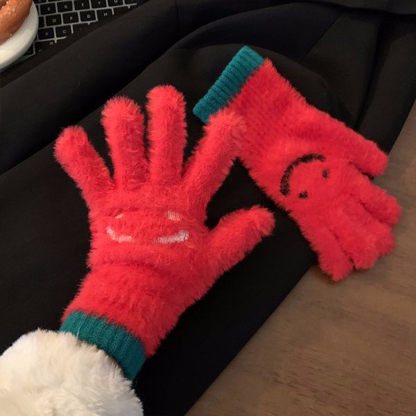 05111106┃冬〃六色仿貂毛笑臉手套┃F 笑臉手套, 毛毛手套, 可愛保暖手套, 露指手套, 韓系穿搭, 冬季配件, 大陸製女裝, 女生毛絨手套, 可滑手機手套, 絨毛保暖手套, 韓風可愛配件, 毛茸茸手套, 冬天必備手套, 溫暖手套, 可愛笑臉毛手套**