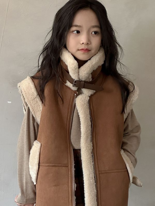 05111703｜TC家冬〃羊羔毛復古背心｜110-160 童裝背心
兒童背心
羊羔毛背心
保暖背心
加厚背心
女孩背心
男童背心
韓版背心
冬季背心
加絨背心
毛毛背心
仿皮毛一體
兒童外套
中大童背心
110-160童裝