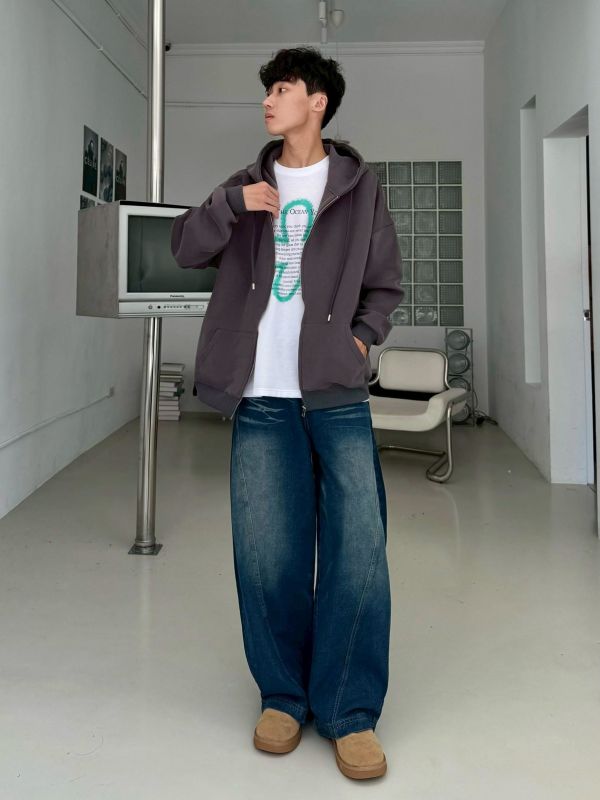 05110308┃秋冬〃6603多色素面寬版外套 - 寬版連帽外套
- 中性素面外套
- 成人休閒外套
- 情侶穿搭推薦
- F 尺寸外套
- 灰色黑色粉色外套
- 秋冬外套推薦
- 拉鍊帽T
- 韓系簡約風格
- 多色百搭外套