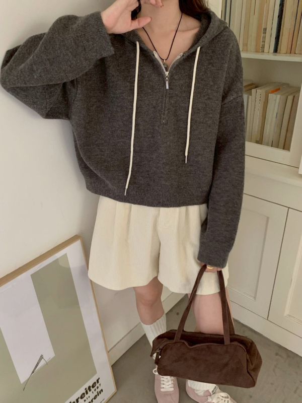 05120708｜秋冬〃506連帽半拉鍊針織上衣｜F 針織帽T, 半開拉鍊上衣, 連帽針織, 韓系上衣, 短版上衣, 顯瘦穿搭, 休閒針織, 女生上衣, 百搭上衣