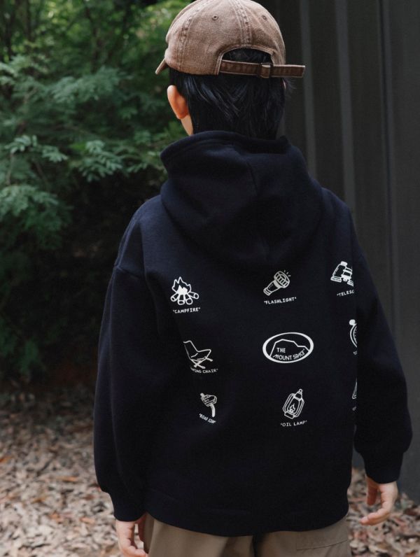 05110714┃猿寶家秋冬〃8084黑色山系印花加絨連帽T┃110-170 童裝帽T、山系童裝、印花帽T、露營上衣、秋冬童裝、保暖衛衣、男童帽T、女童帽T、機能風童裝、戶外穿搭