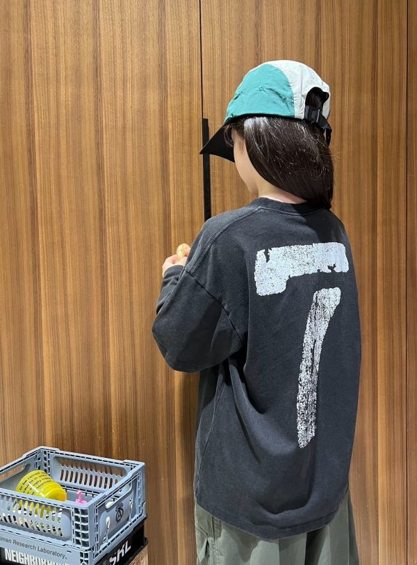 05081707┃BRT家秋〃卡通背後數字7長袖T┃110-170┃250825結單 