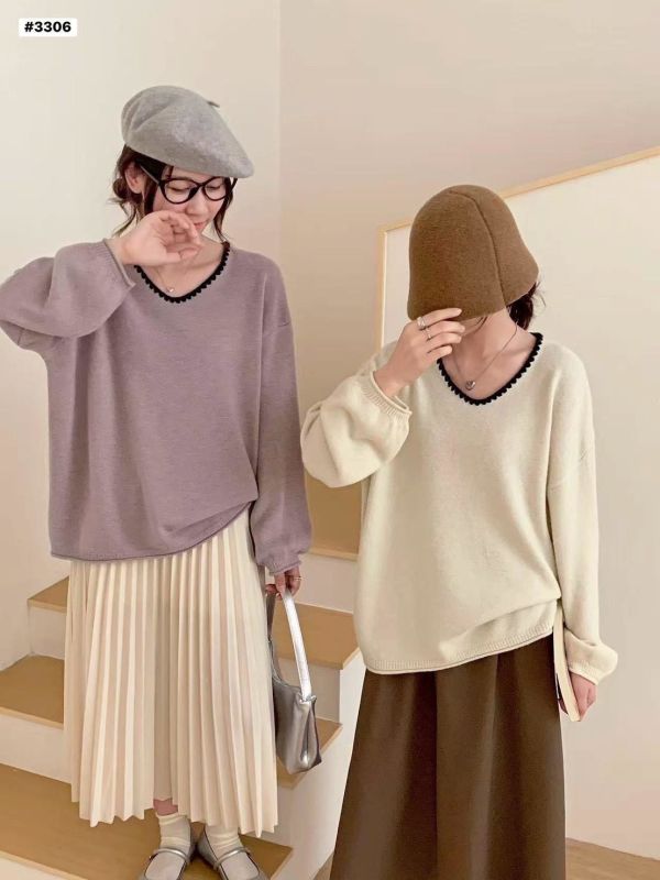 05121302｜秋冬〃3306小香風點綴感V領針織上衣｜F 日系針織
V領毛衣
氣質上衣
寬鬆針織衫
顯瘦毛衣
秋冬上衣
百搭針織
女裝毛衣
日系穿搭
溫柔風上衣