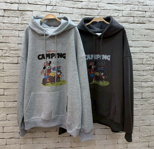 05121004｜秋冬〃0495露營插畫帽T｜F 卡通帽T, 露營印花帽T, CAMPING上衣, 韓系帽T, 寬版帽T, 刷毛帽T, 情侶帽T, 落肩上衣, 連帽衛衣, 保暖上衣, 冬天穿搭, 百搭帽T, 女生帽T