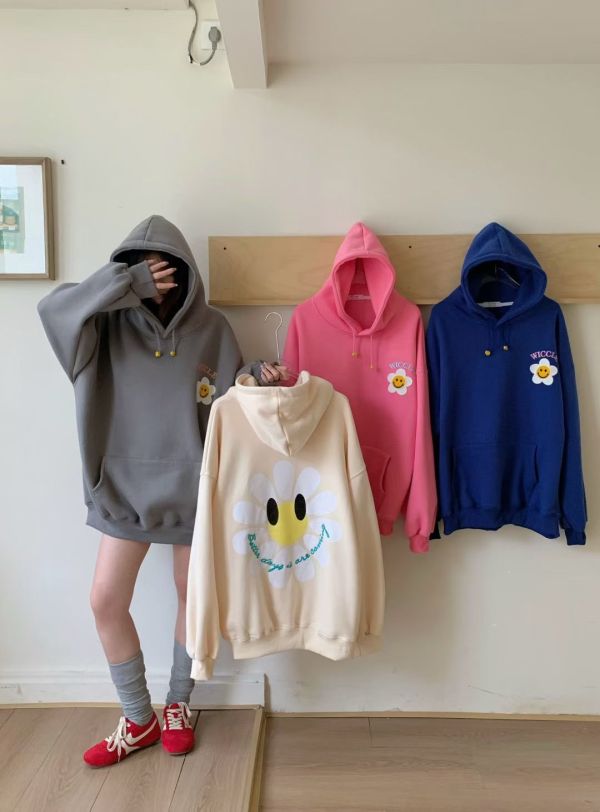 05113007｜秋冬〃3176前後印花刺繡大花連帽T｜F 小花衛衣
刷毛帽T
連帽衛衣
可愛上衣
療癒系穿搭
秋冬女裝
寬鬆顯瘦
百搭帽T
內刷毛
長袖上衣