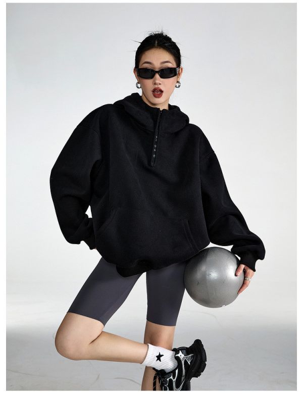 05110801┃秋〃3647兩色復古半拉鍊連帽上衣┃M-L 連帽衛衣、oversize帽T、韓系厚棉上衣、寬鬆帽T、保暖衛衣、半開拉鍊上衣、女裝秋冬、情侶衛衣、黑灰帽T、慵懶風