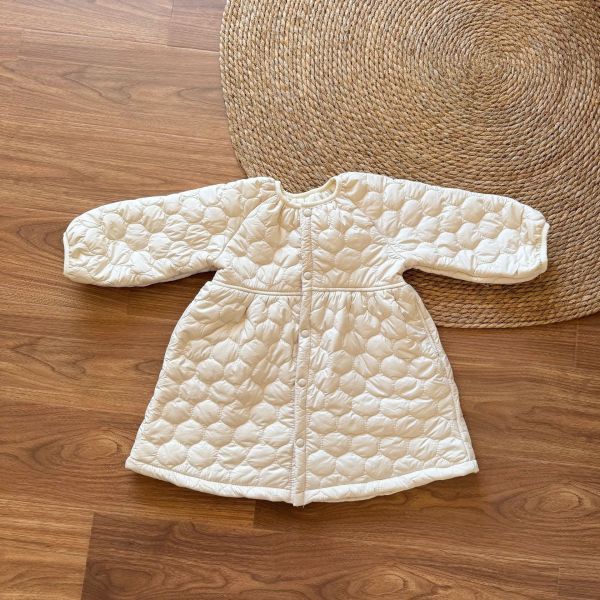 05111409┃兄妹家秋冬〃250635加絨夾棉外套┃80-150 兒童棉花糖外套

兒童絎縫外套

冬季童外套

奶油色童裝

兒童蓬蓬洋裝

女童蓬裙洋裝

男童外套

姐弟裝

兄妹裝

80-150童裝

兒童保暖外套

寶寶外套

壓紋外套童裝