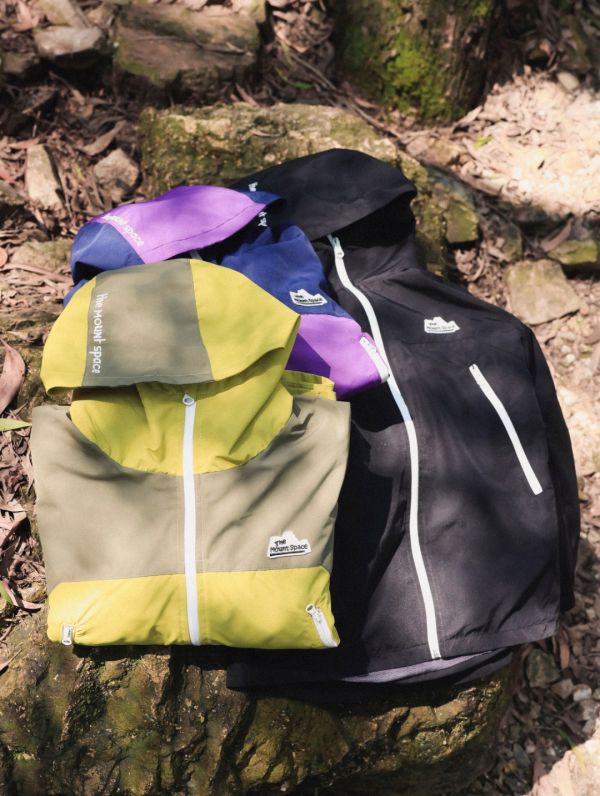 05110703┃猿寶家秋冬〃7068山系拼接夾棉連帽外套┃110-170 童裝外套、防風外套、連帽外套、拼色風衣、韓版童裝外套、男女童外套、秋冬外套、防潑水夾克、親子裝外套