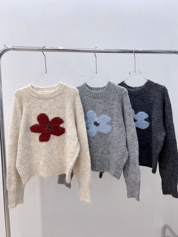 05121307｜秋冬〃8936可愛小花針織衫｜F 花朵針織毛衣
韓系針織上衣
立體花朵毛衣
寬鬆顯瘦毛衣
秋冬針織
長袖毛衣
可愛針織上衣
日常百搭毛衣
韓版毛衣
秋冬上衣