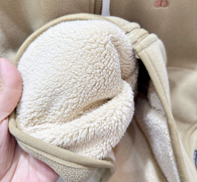 05111901｜KACA家冬〃70301三色小熊刺繡加絨連帽外套｜100-150 加厚外套
羊羔絨外套
兒童外套
連帽外套
秋冬外套
保暖外套
男童外套
女童外套
刷毛外套
鋪棉外套
幼童外套
小朋友外套100-150