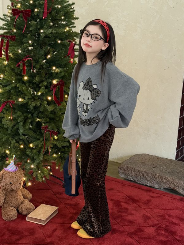 05113009｜CTONG秋冬〃豹紋絨面喇叭褲｜120-160 豹紋褲
喇叭褲
微喇叭褲
刷毛長褲
顯瘦褲型
秋冬女裝褲
高腰褲
修身喇叭褲
百搭長褲
時髦穿搭