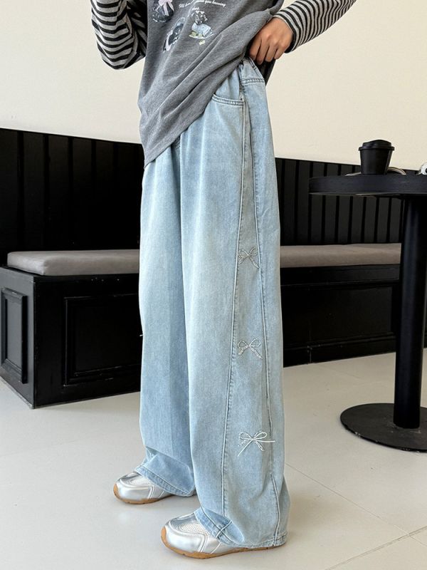 05110803┃秋〃MQ25蝴蝶結牛仔闊腿褲┃120-175 蝴蝶結牛仔褲、刺繡牛仔褲、寬鬆牛仔褲、韓系牛仔褲、高腰牛仔褲、女童牛仔褲、少女牛仔褲、丹寧長褲、直筒褲、顯瘦褲、街頭風褲子、可愛風牛仔褲