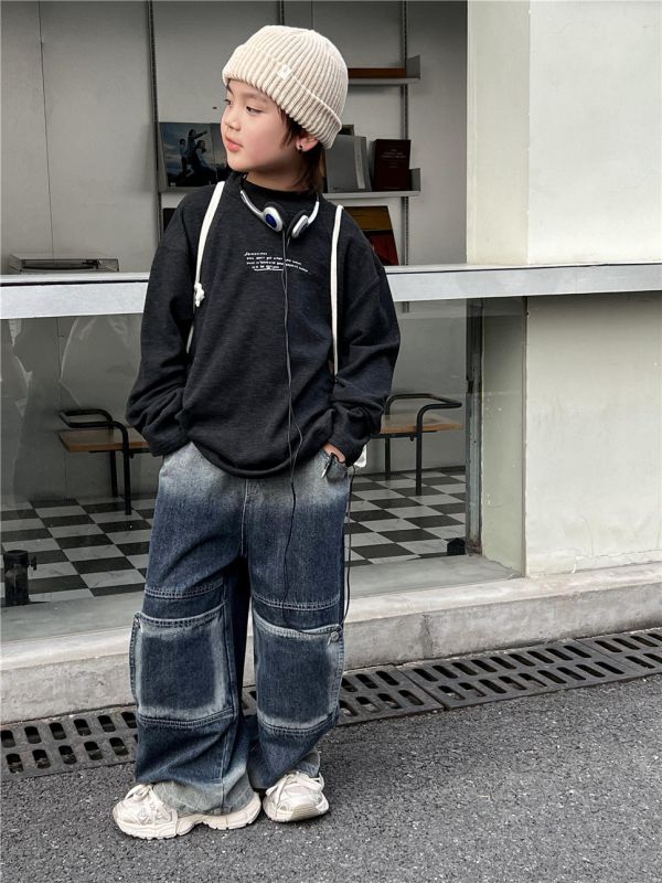 05110203┃SN〃8135三色薄絨半高領字母內搭T┃100-160 字母印花上衣, 歐美風童裝, 寬版落肩, 秋冬童裝, 潮童穿搭, 棉質長袖, 街頭風童裝, 100～160童裝, 情緒字句印花, 基本款衛衣