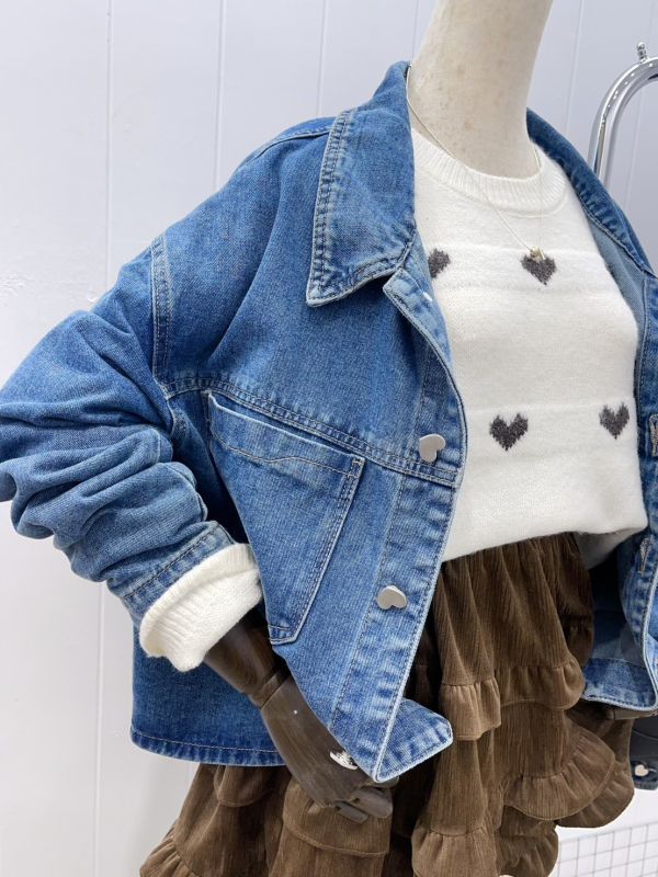 05111405┃秋冬〃9663愛心扣短版牛仔外套┃F 牛仔外套

水洗牛仔上衣

寬鬆牛仔外套

短版牛仔外套

愛心鈕釦外套

立體鈕釦牛仔

女生牛仔外套

休閒外搭

百搭外套

秋冬外套女

牛仔藍外套

復古藍牛仔